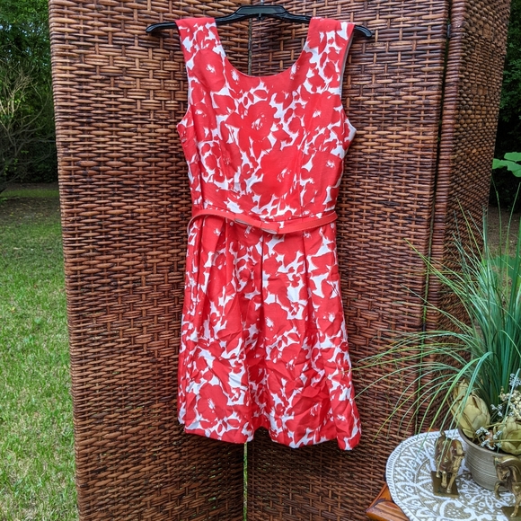 Danny & Nicole Sleeveless Dress Sale! - Picture 2 of 12